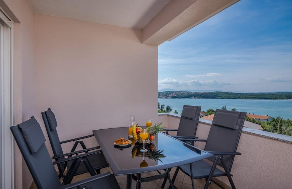 Apartment TRIES 3 with heated pool and sea view Apartment in Primorje-Gorski Kotar County