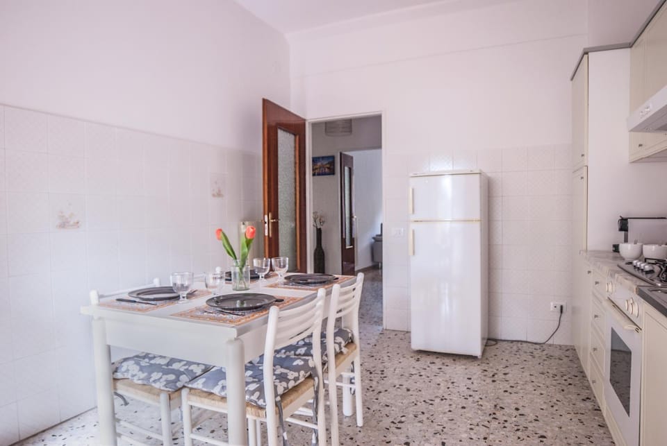 Scandicci Flat - 15 mins from Florence Apartment in Florence