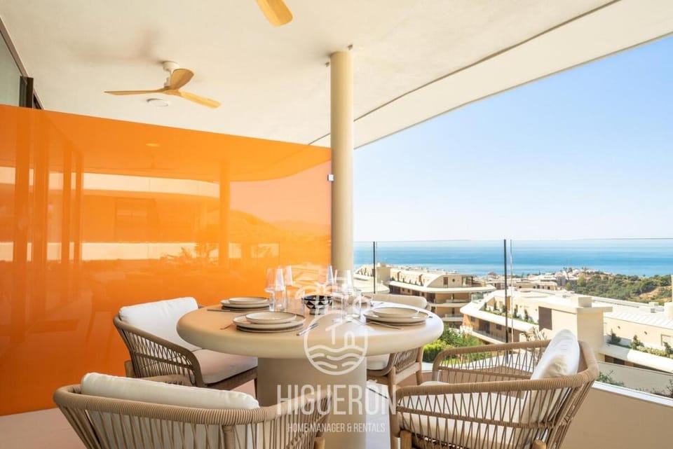 HigueronRentals Valley Dorado Apartment in Costa del Sol