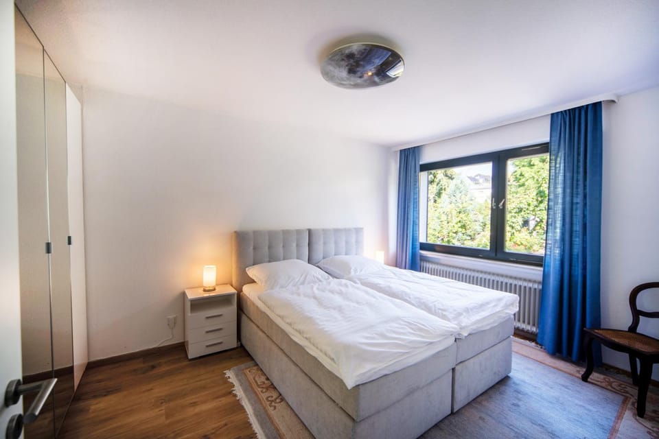 Bed, Bedroom, wardrobe
