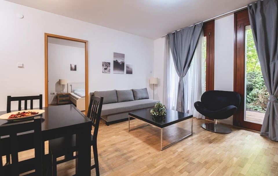 Kazinczy Street Terrace Apartment Apartment in Budapest