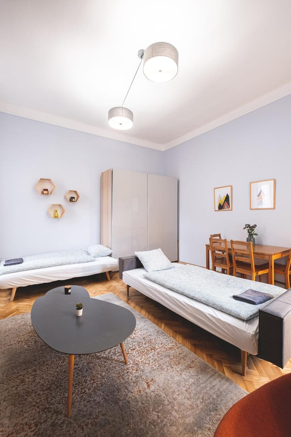 Central Charm Cozy City Nest Apartment in Budapest