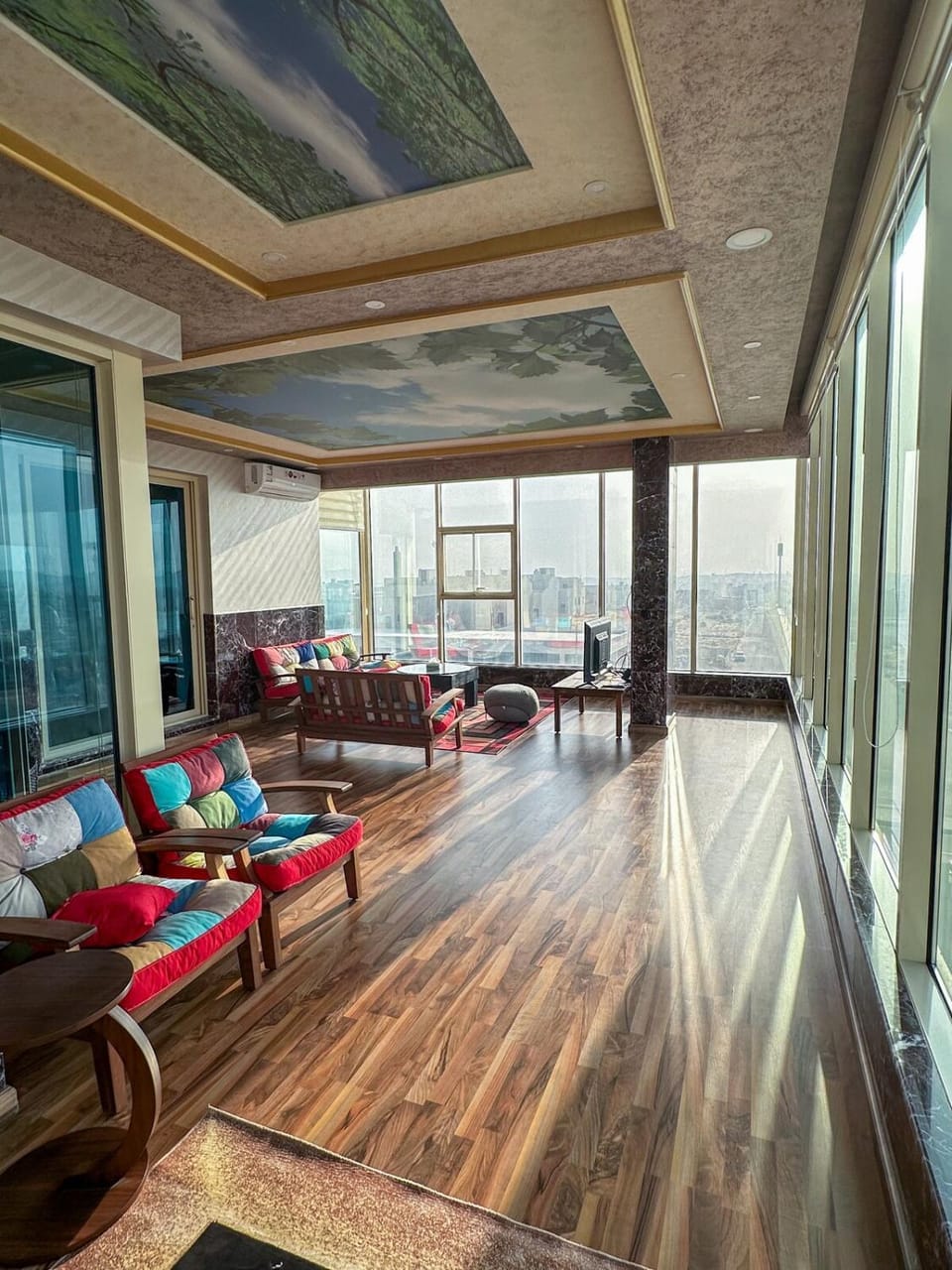 View (from property/room), Living room, Seating area