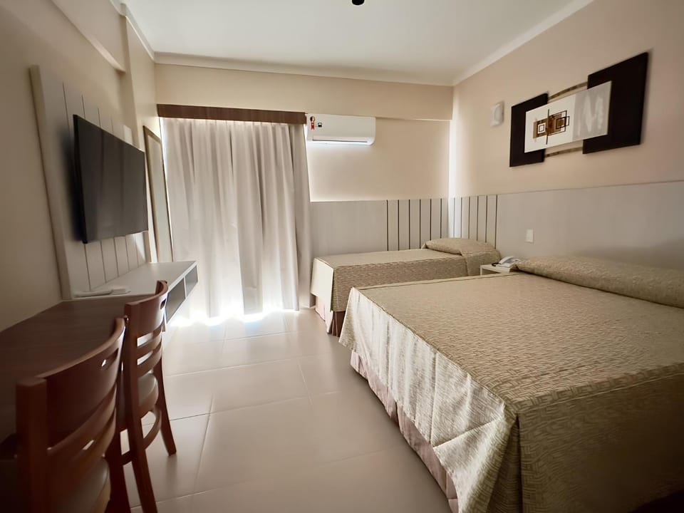 Communal lounge/ TV room, Bed, TV and multimedia, Photo of the whole room, Evening entertainment, Bedroom, hair dresser, air conditioner