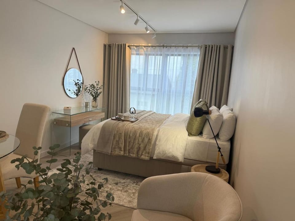 Platform 132 - 2 On Tabak with onsite Parking Apartment in Cape Town