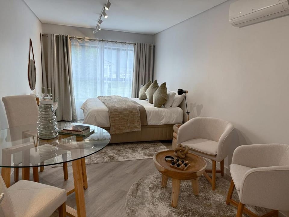 Platform 132 - 2 On Tabak with onsite Parking Apartment in Cape Town