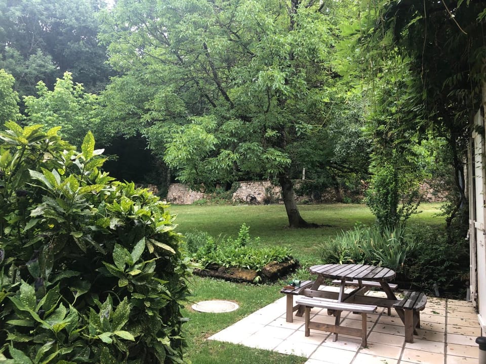 The Coach House-3 Bed-2 Bath-Garden-PetsOK-FreeP House in Nouvelle-Aquitaine