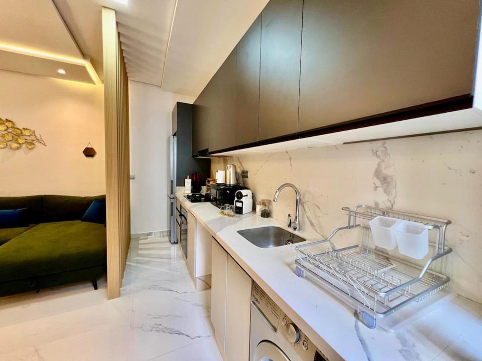 Coffee/tea facilities, Kitchen or kitchenette