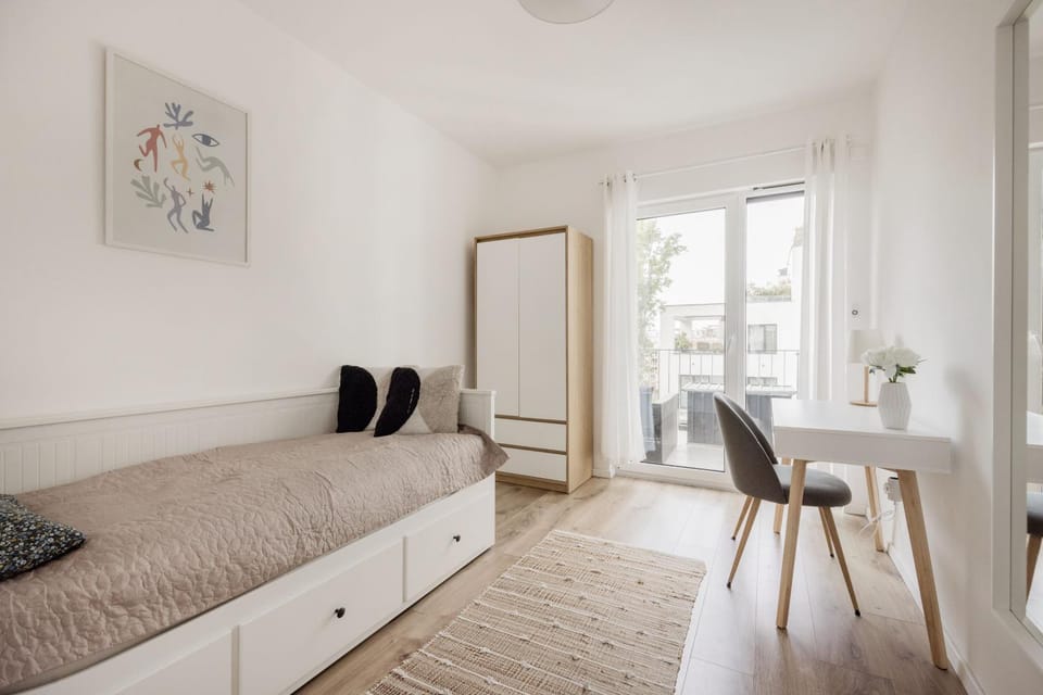 Bed, Bedroom, wardrobe