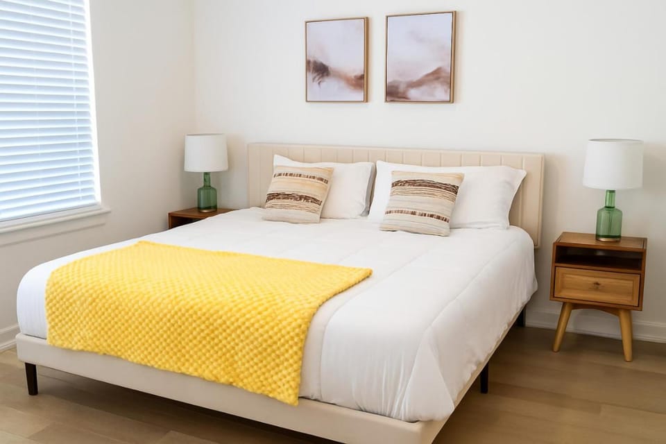 Bed, Bedroom
