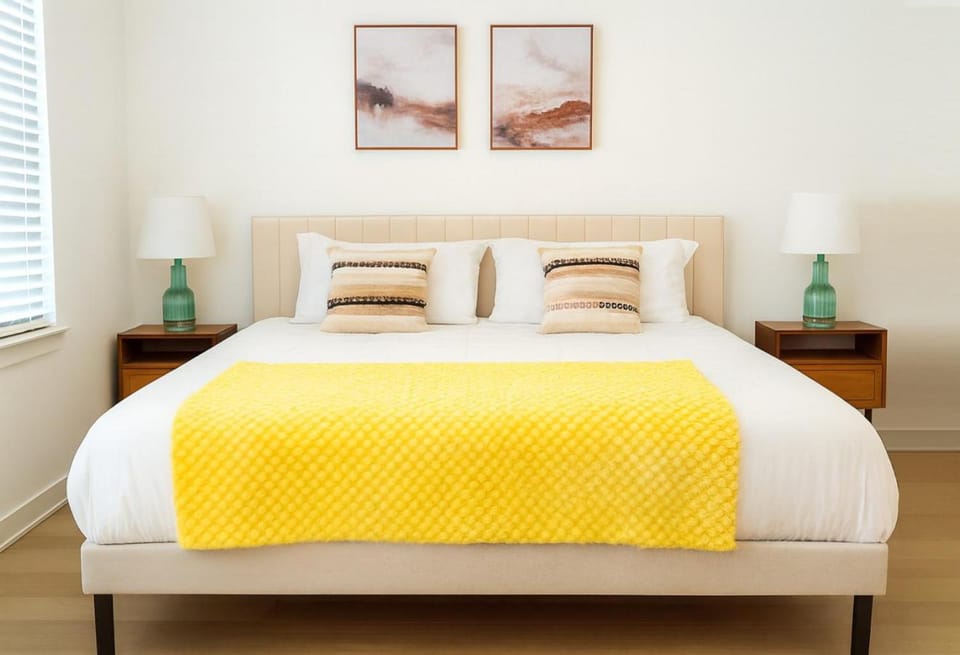 Bed, Bedroom