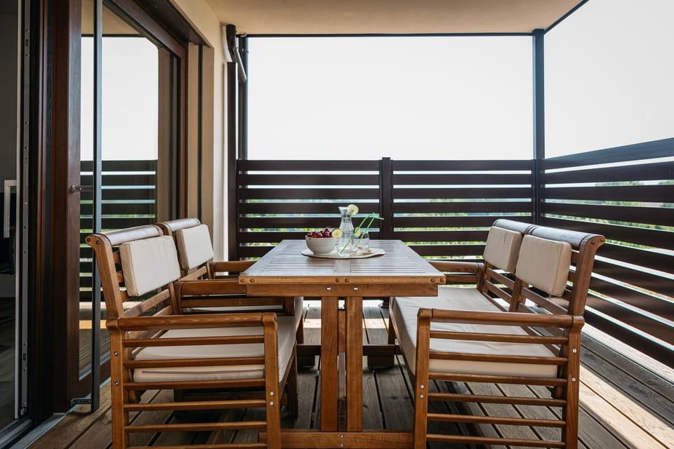 Patio, Day, Balcony/Terrace, Balcony/Terrace, Seating area