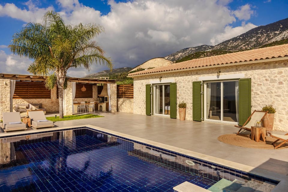 Property building, Day, Natural landscape, Pool view, Swimming pool, sunbed