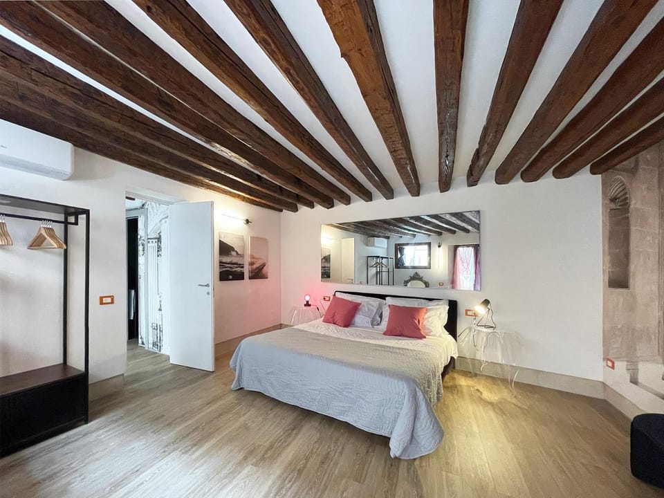 Ca' Consorti ai Gesuiti - 2 bedrooms on the Lagoon stage Apartment in Venice