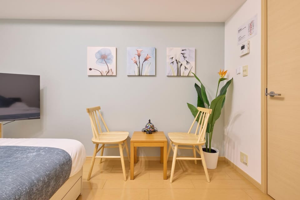 Photo of the whole room