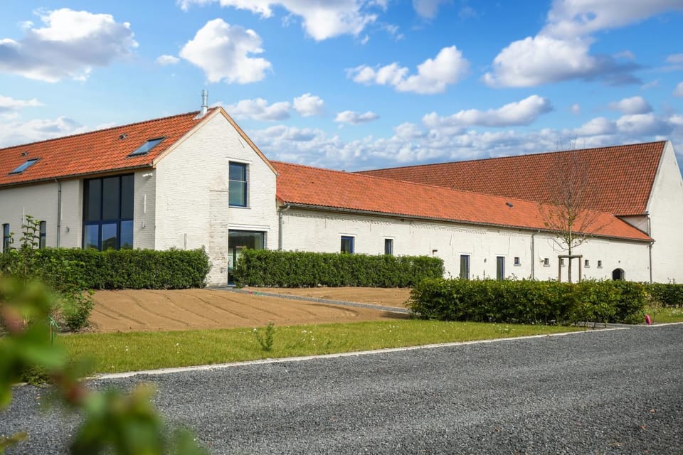 Property building, Day, Garden, Garden view
