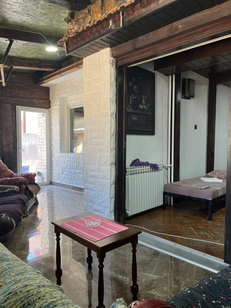 Bed, Living room, Photo of the whole room, Seating area, Bedroom