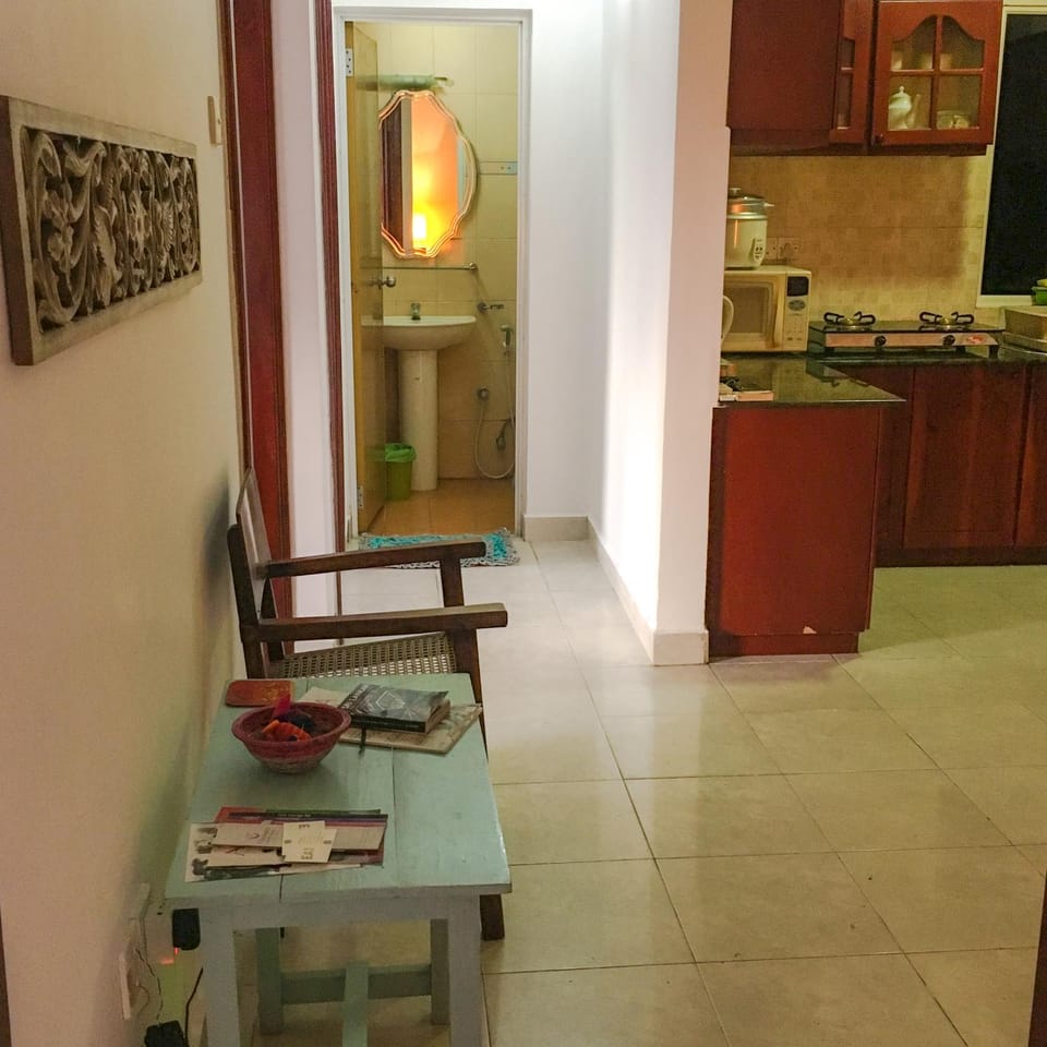 Cosy Entire Seaview Apartment for a Great Price! Apartment in Colombo