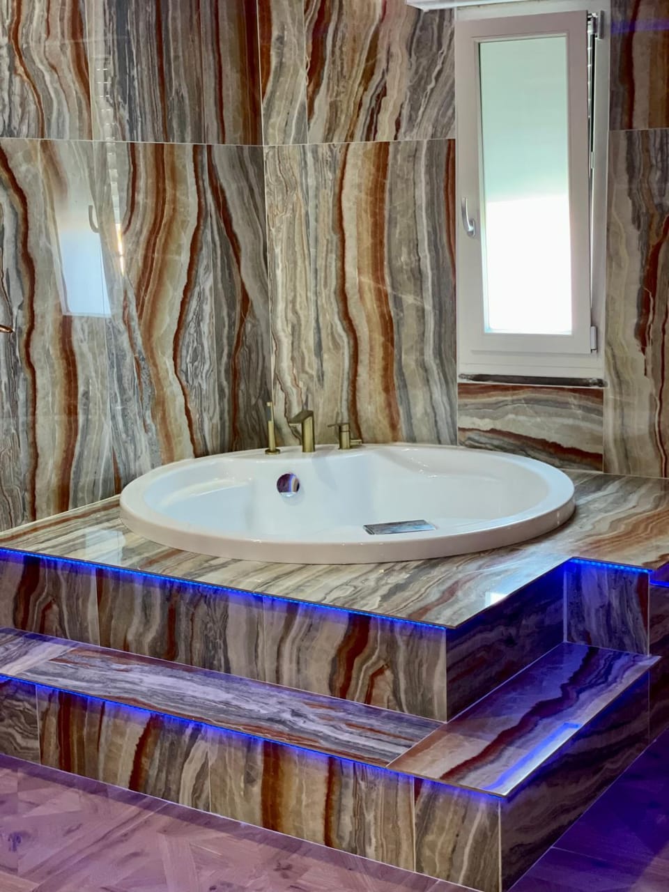 RED PASSION SUITE montecatini House in Montecatini Terme