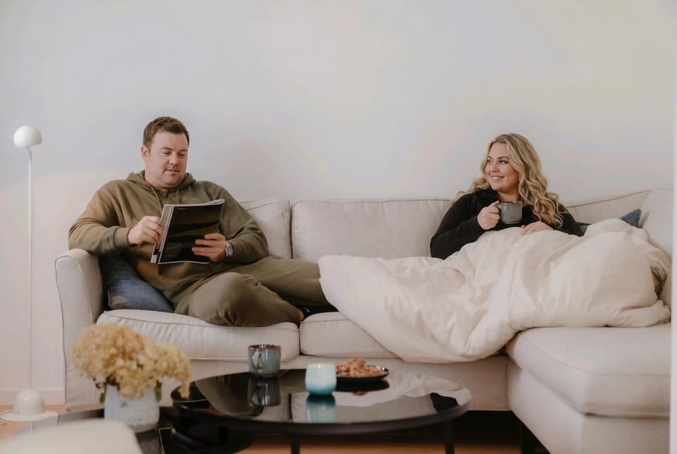 People, Living room, Seating area, Guests, group of guests