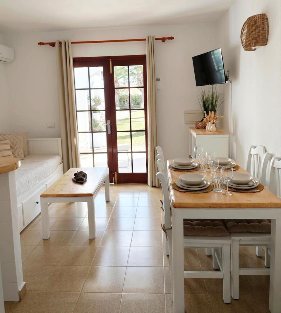La Casita d'AleSan - Chill Apartment with Pool, 5min to Playa Apartment in Son Xoriguer