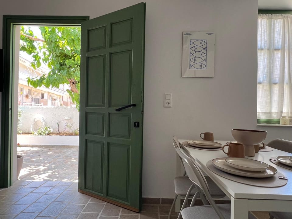 Two houses and an arch - Ariadne and Aristeidis apartments Apartment in Rethymno