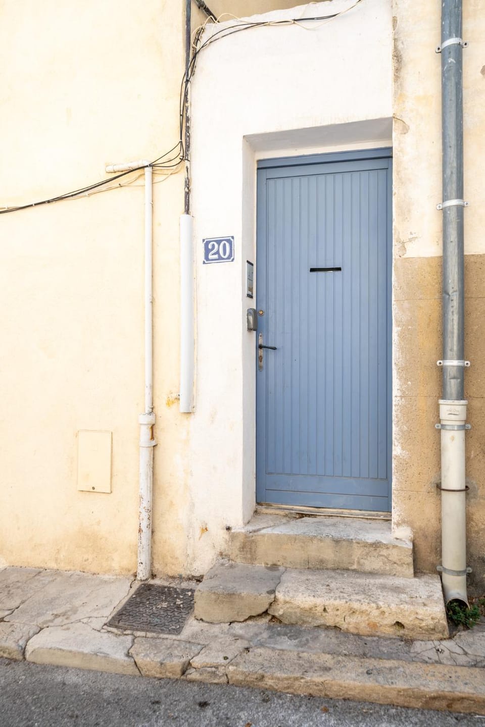 Property building, Facade/entrance