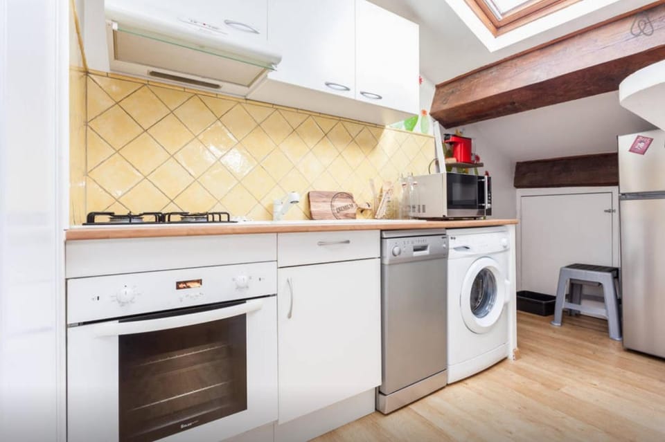 oven, stove, toaster, washing machine