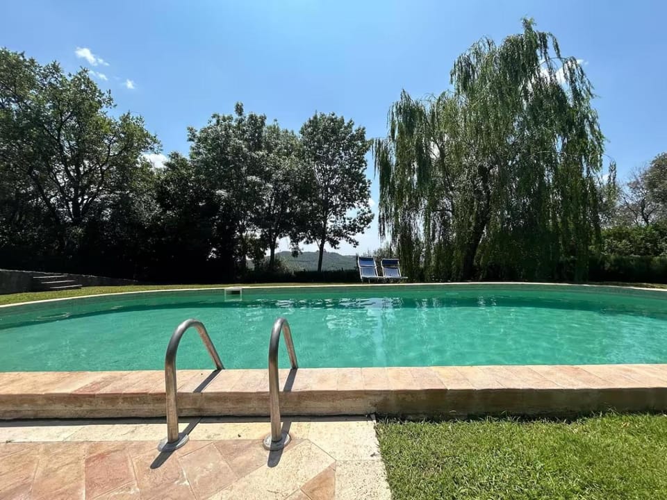 Day, Natural landscape, Garden, Garden view, Pool view, Swimming pool, sunbed