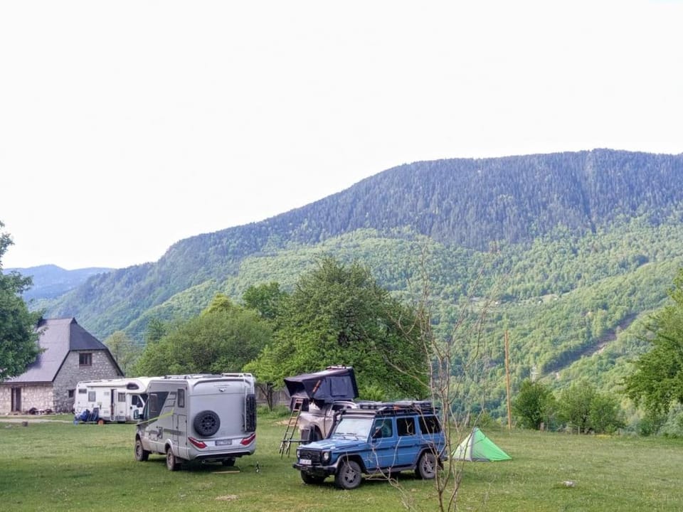 Rafting Camp Apartments Tara Country House in Zlatibor District, Serbia