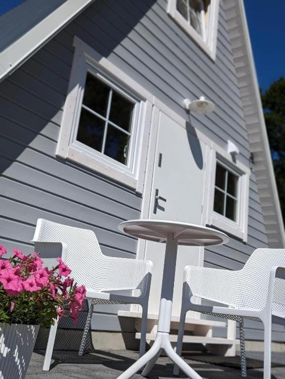 Domki Słodka Magnolia Nature lodge in Pomeranian Voivodeship