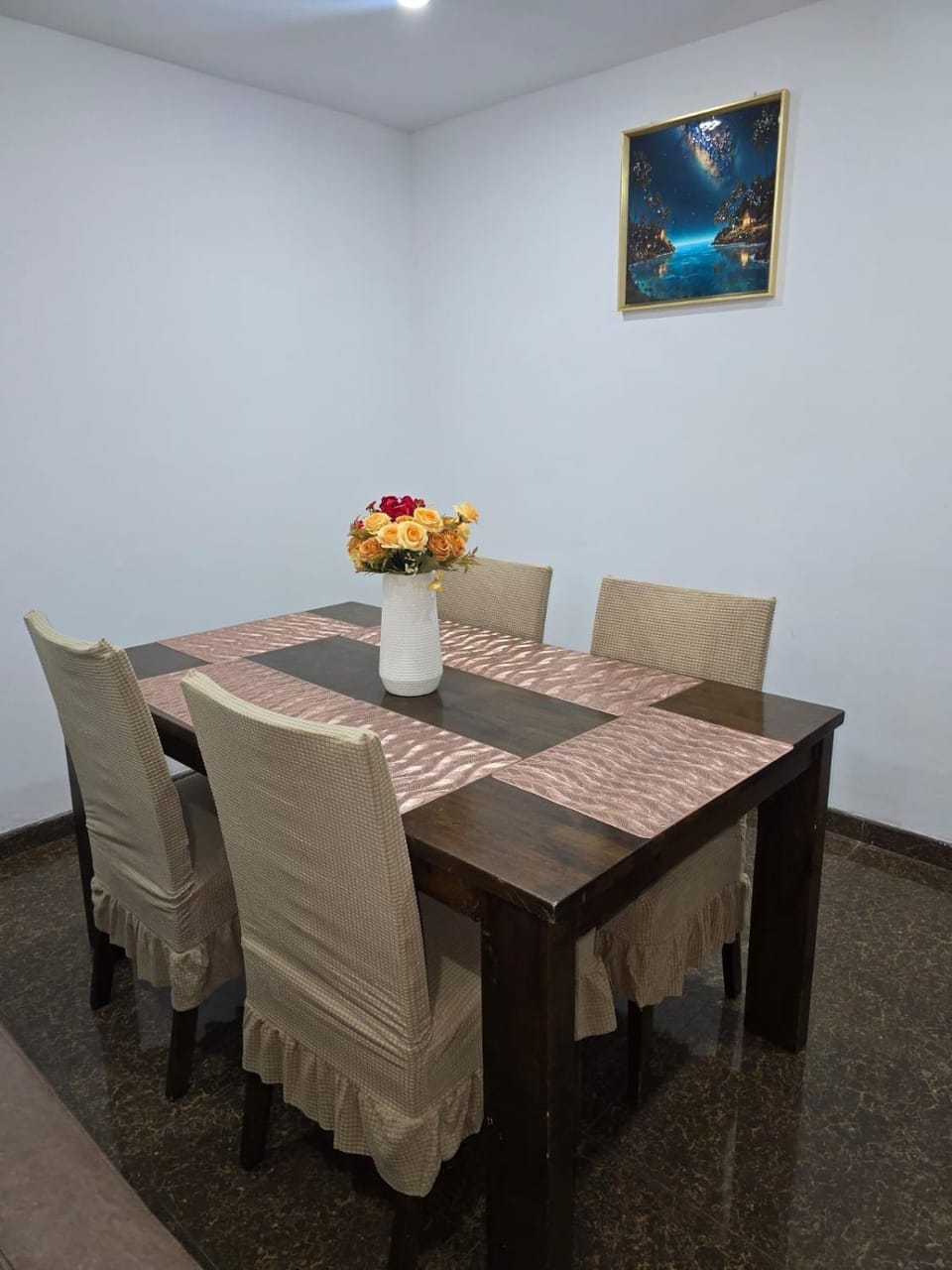 Moderno dpto en 1er piso con patio, terraza y cochera Apartment in Arequipa