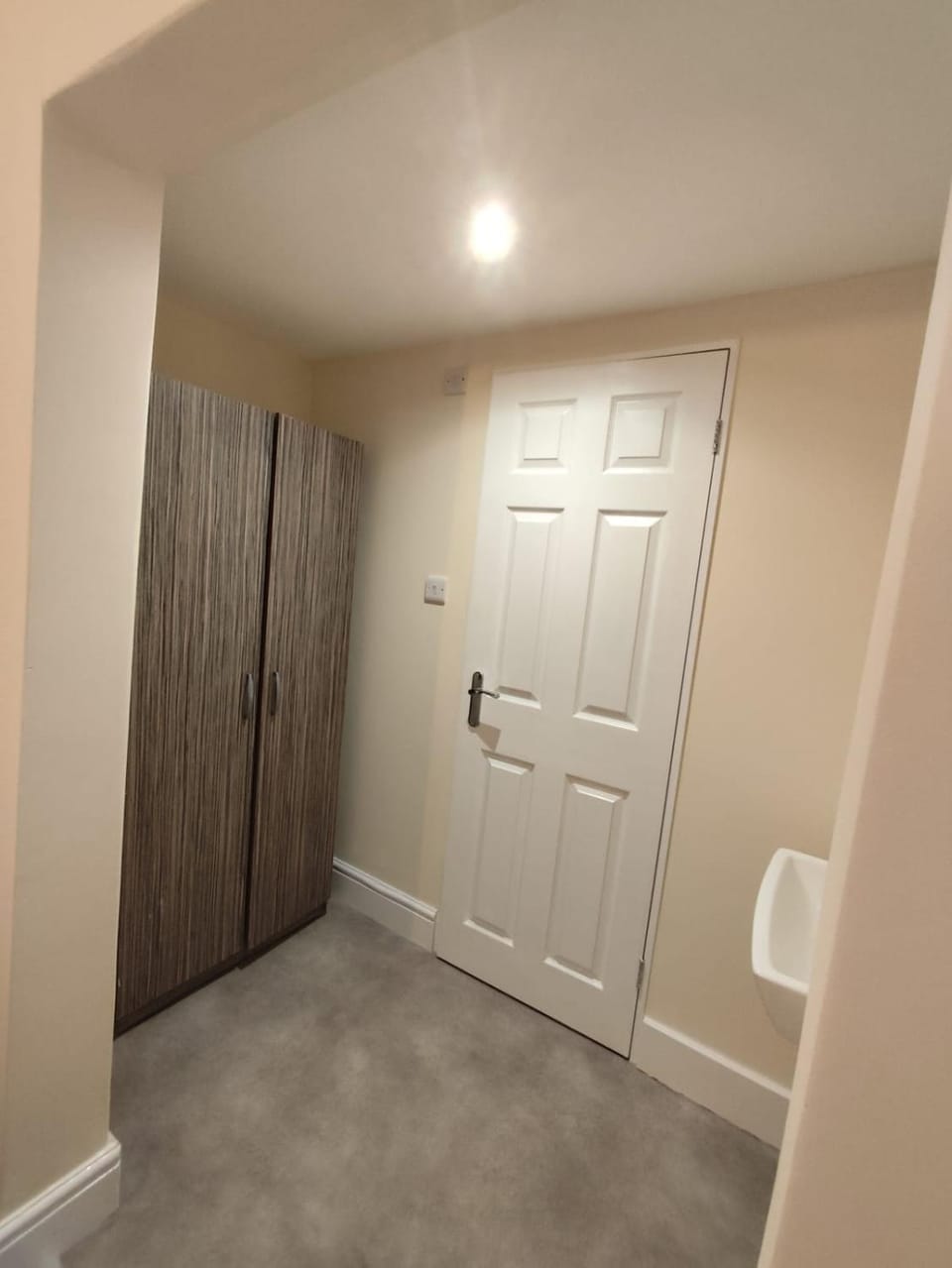 En-Suite Double-Bedroom in the Heart of Salford Manchester CR2 Perfect for Short Stays Bed and Breakfast in Salford