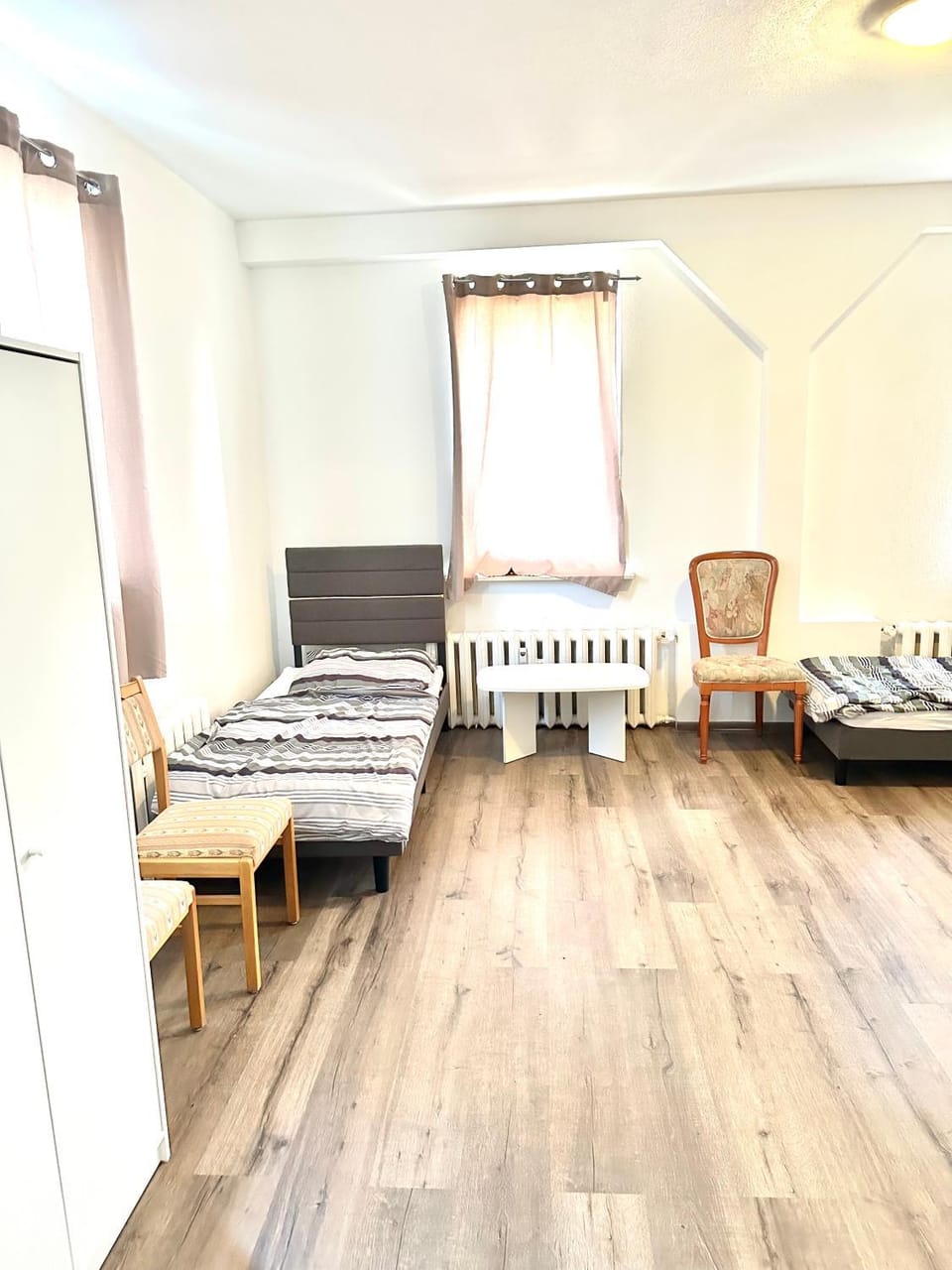 Pension Jasmin A Hostel in Chemnitz