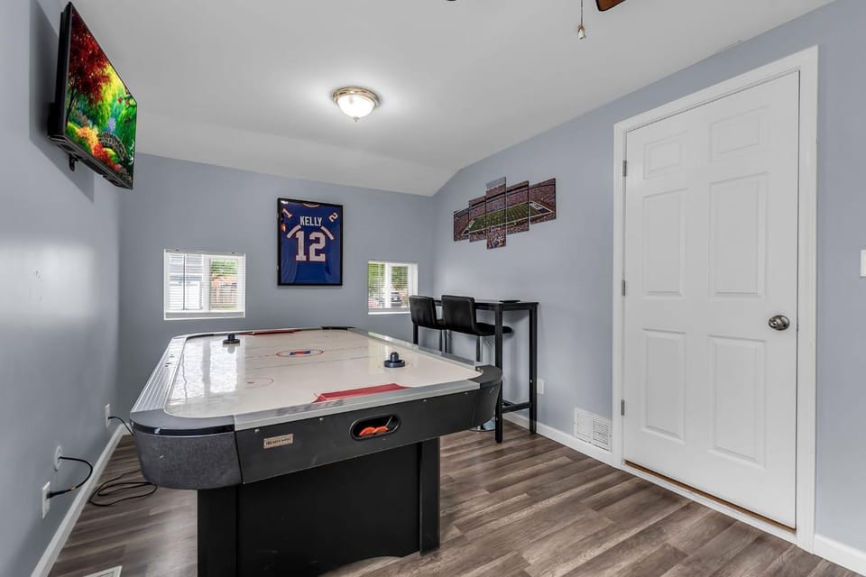 Game Room, TV and multimedia