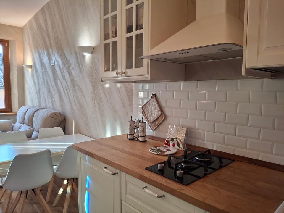 E R Suite House in Cremona