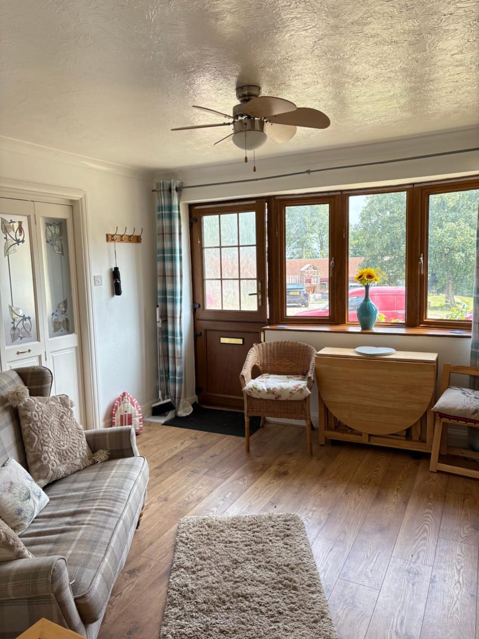 Arbour View Chalet in Hailsham