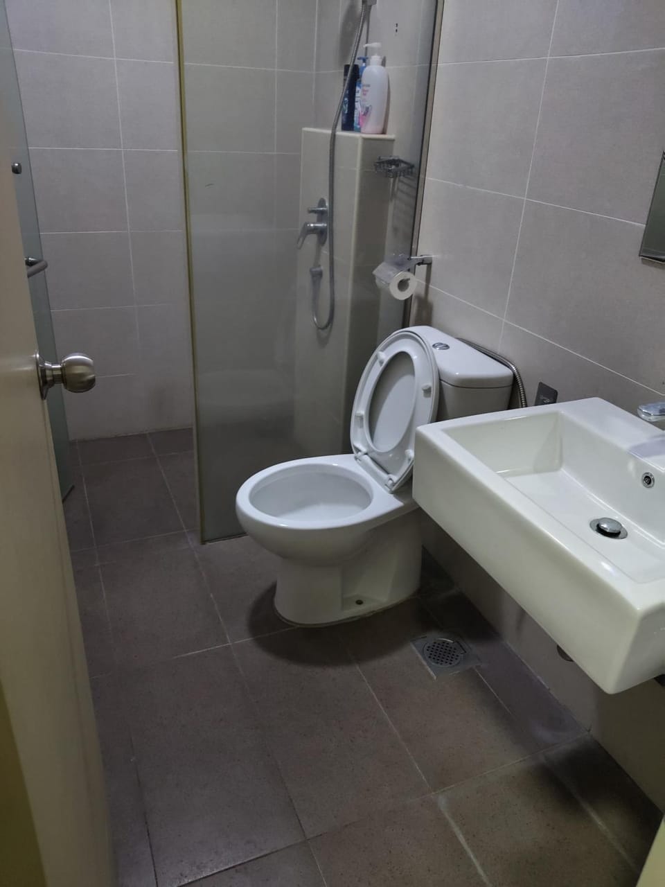 Shower, Toilet, bidet