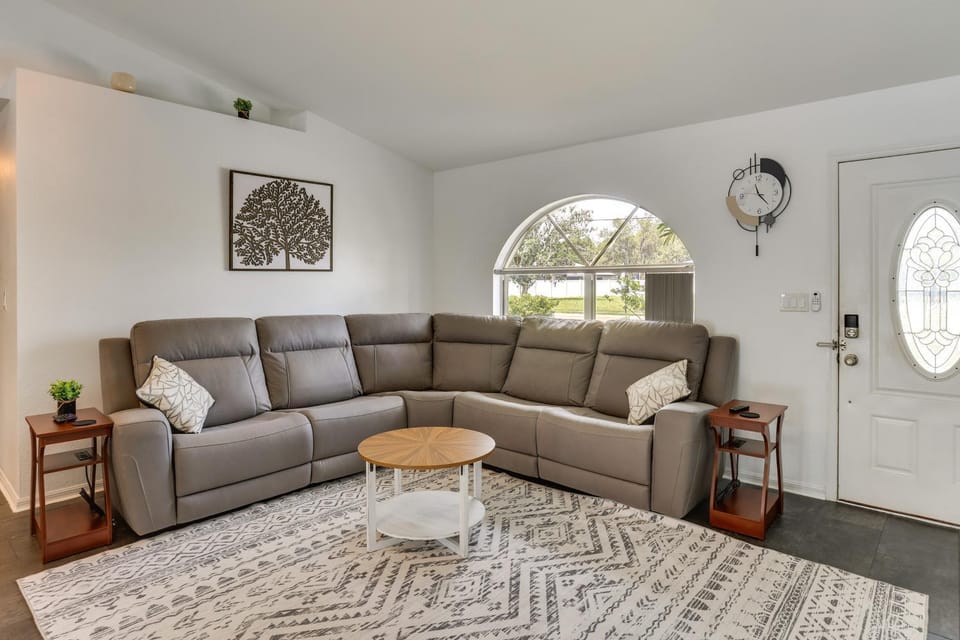 5 Mi to Highlands Hammock: Home w/ Fenced-In Yard House in Sebring