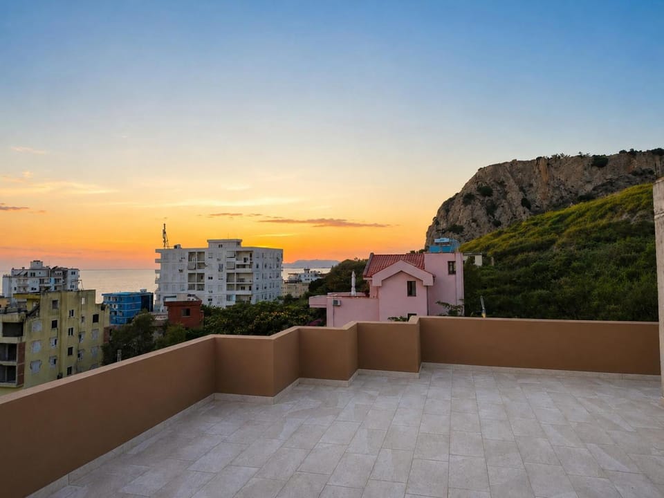 Balcony/Terrace, Mountain view, Mountain view