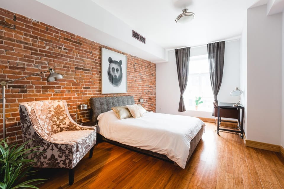 Spring, Bed, Summer, Photo of the whole room, Decorative detail, Bedroom, Autumn