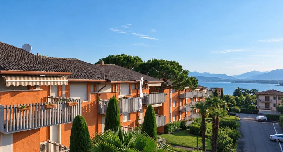 Stay with us - BookingPeschiera Apartment in Peschiera del Garda