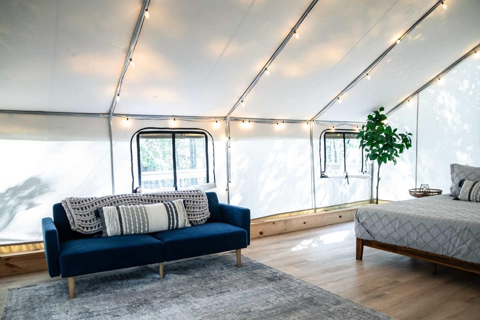 Blue Heron's Nest - Glamping Tent in the Gorge with AC Luxury tent in Kentucky