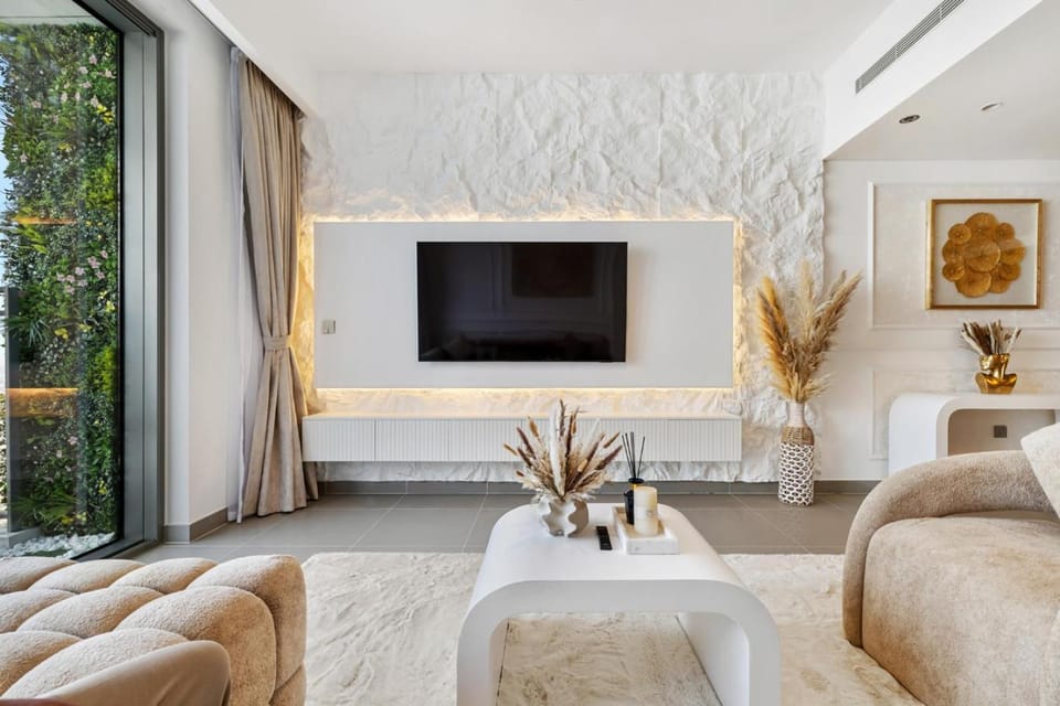 TV and multimedia, Seating area