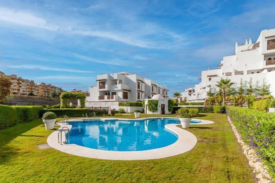 Property building, Natural landscape, Pool view, Swimming pool, Swimming pool