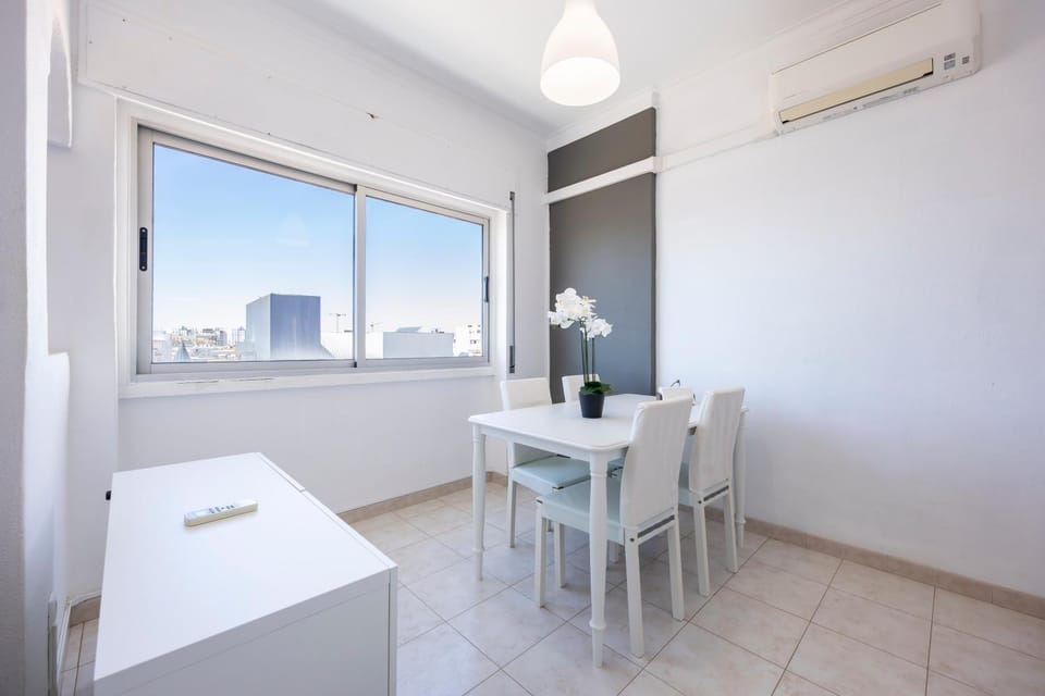 Incredible view - T2 Ribeirinha Apartment in Portimao