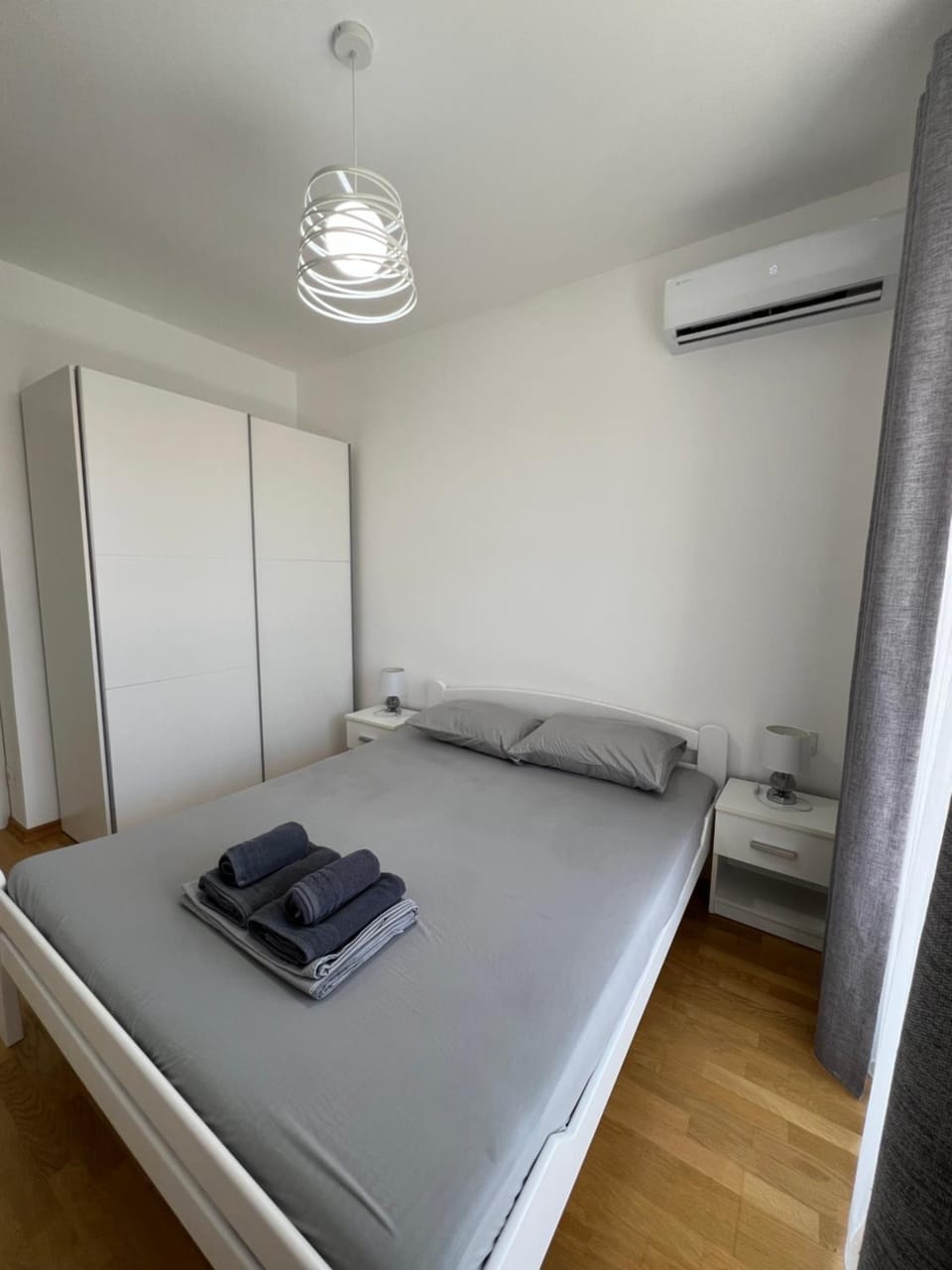 Bed, Photo of the whole room, Bedroom, towels, wardrobe, air conditioner