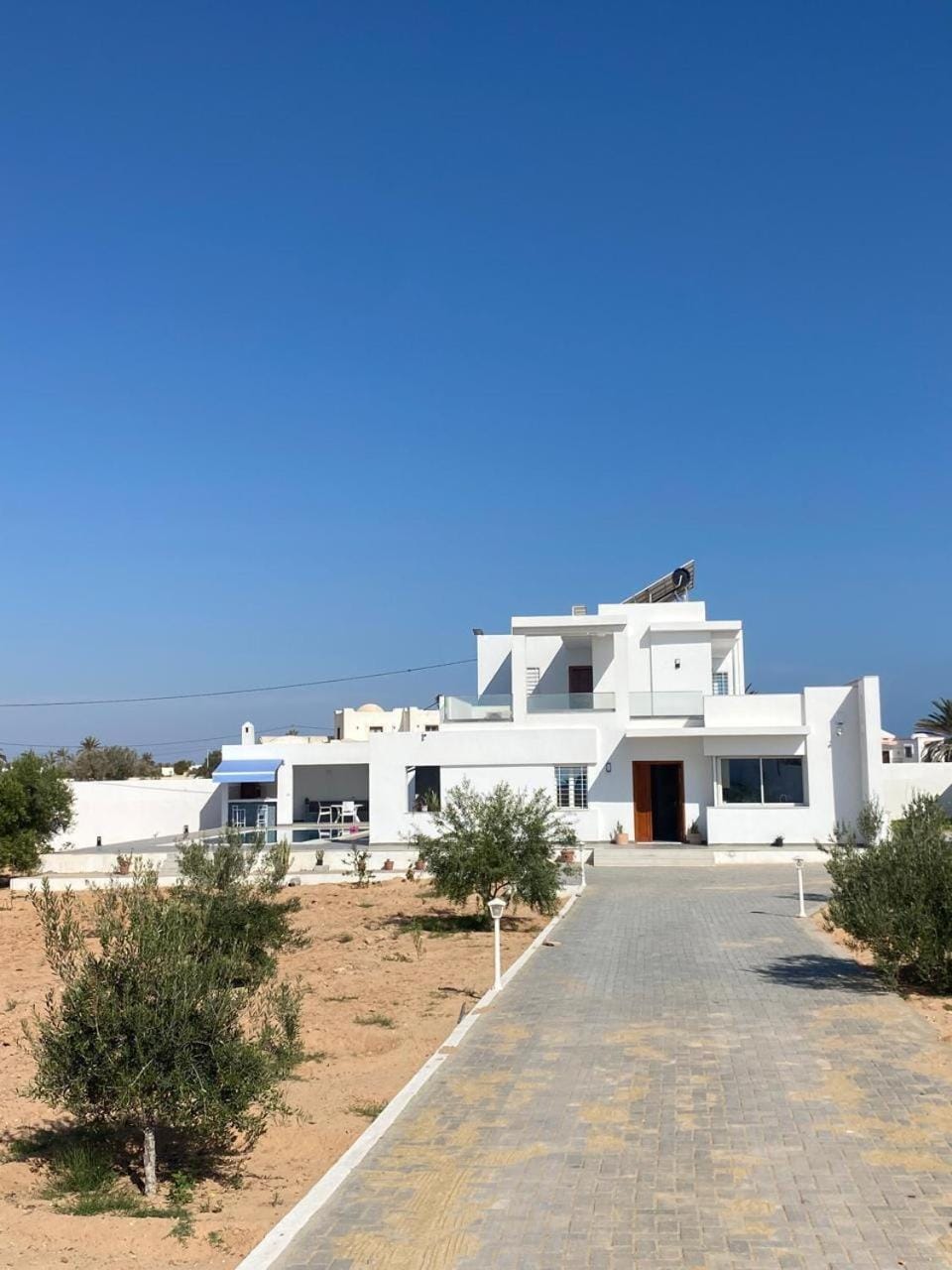 Property building, Garden