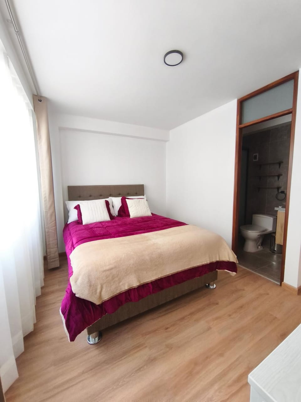 Photo of the whole room, Bedroom