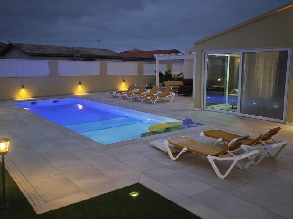 Villa con piscina LAJARES Ojo del Calderón Villa in Maxorata